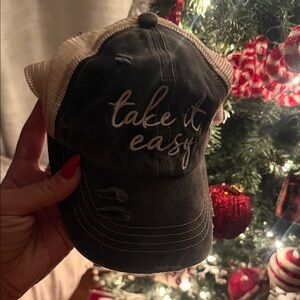 Black and Cream 'Take It Easy' Cap